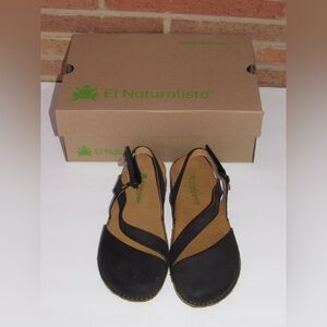 El Naturalista N5813 Women’s EU 39 Black Leather Slingback Comfort Sandals